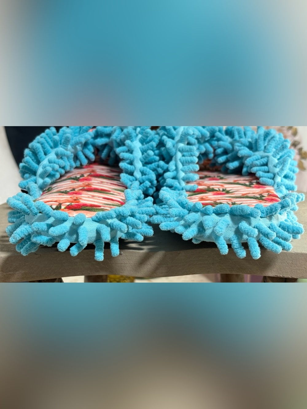 Aunt Deloris House Slippers by Two Left Feet "Ready To Flamingle" style,Size 7/9 - Picture 7 of 17
